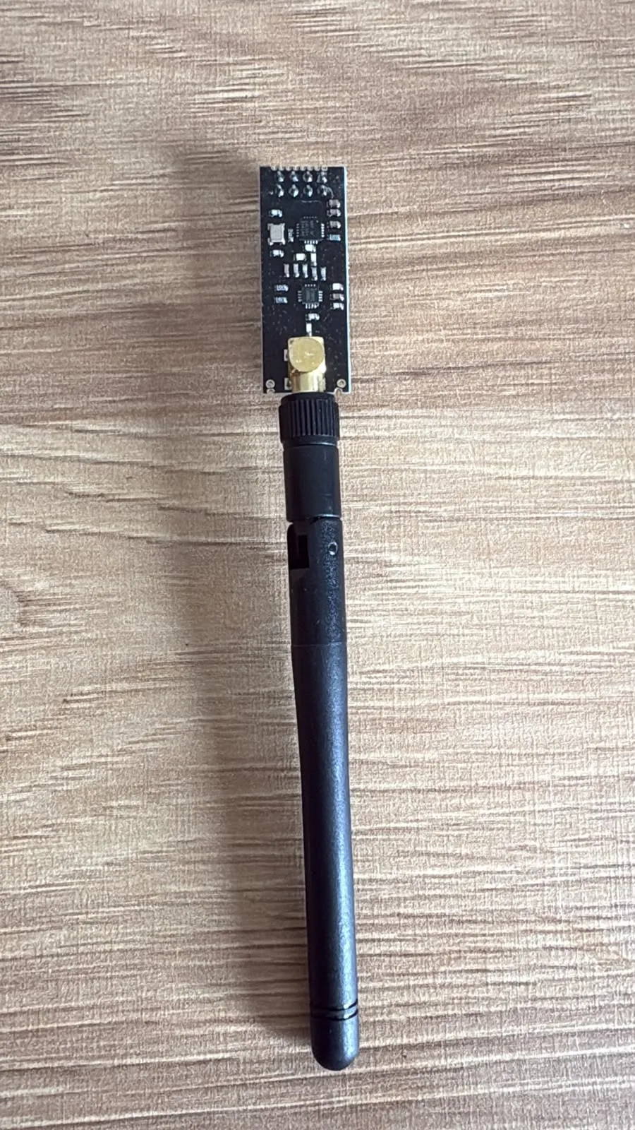 Módulo Transceptor RF nRF24L01+ PA/LNA 2.4 GHz con Antena Externa – Arduino y ESP32