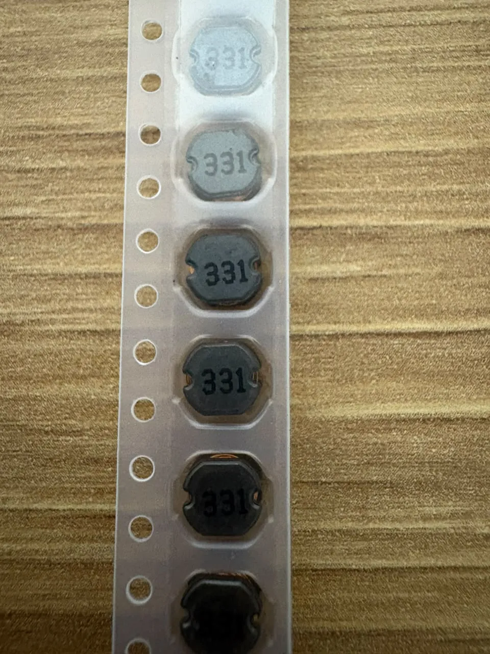Inductores de potencia SMD – Varios valores — 331 – 330 µH