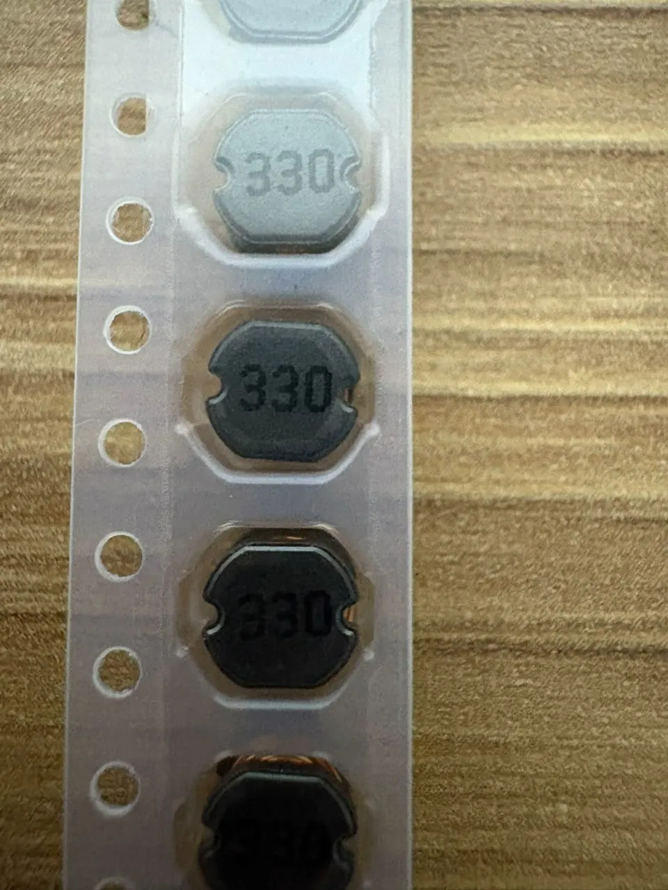 Inductores de potencia SMD – Varios valores — 330 – 33 µH